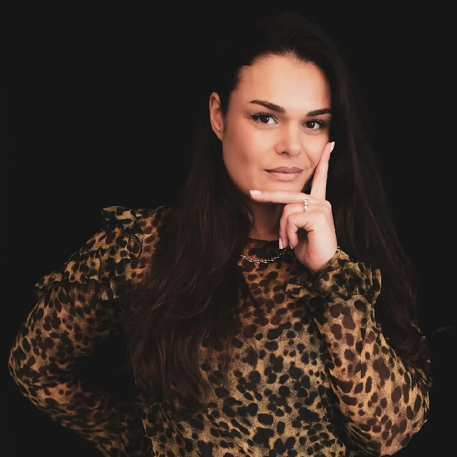 Portrait de Manon Israel-Alexandre, fondatrice de MIA Consulting RH